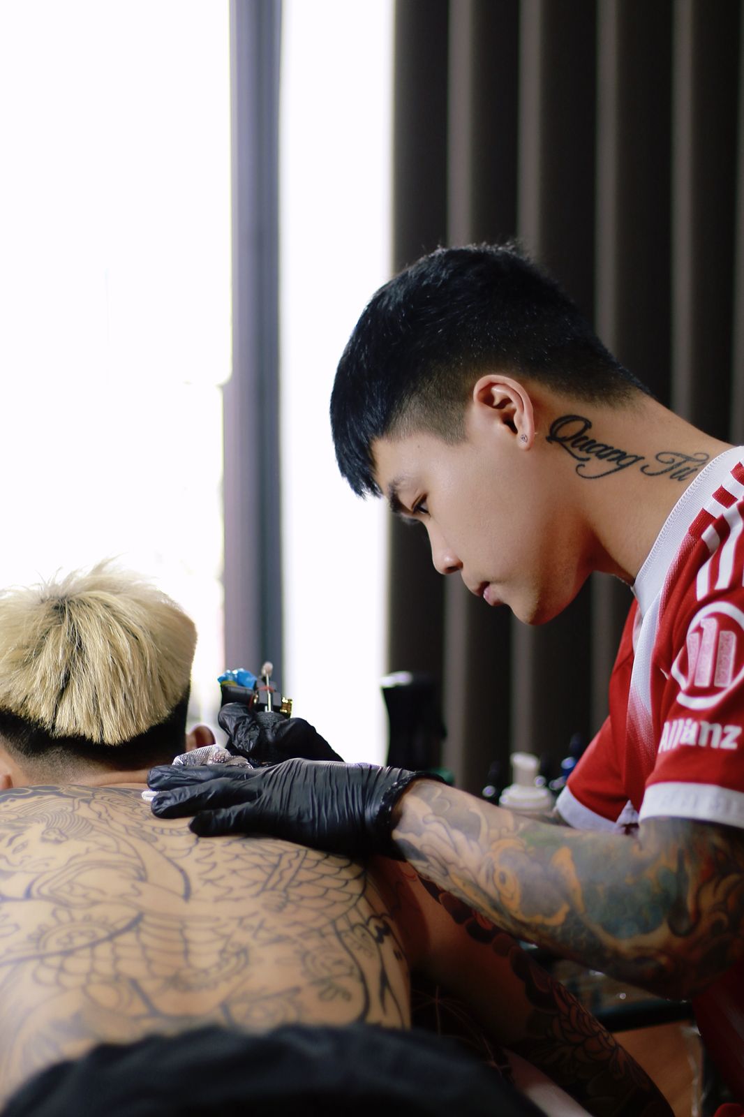 tattoo artist by tom